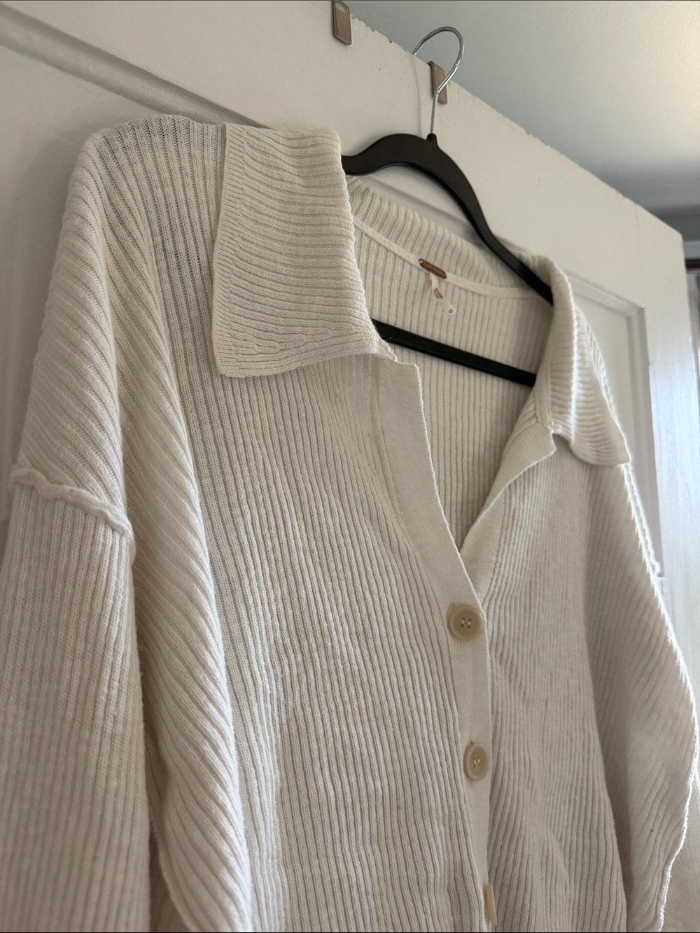 Free People Cropped Ribbed Button-Front Cardigan - Cream - Picture 5 of 8
